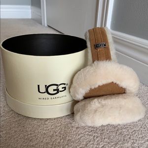 New UGG Australia Sheepskin Wired Earmuffs
